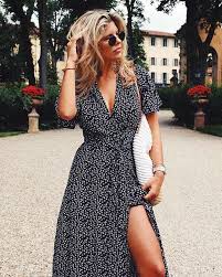 Outfit Ideas For Women With A Big Bust 1 Flattering Outfits Fashion Best Summer Dresses