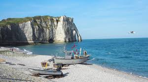 Things to do in etretat, france: Les Falaises D Etretat Beaute Cachee De Normandie