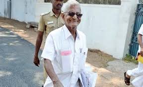 Can he succeed to bring them down, especially when they are keen to finish him off for good? Traffic Ramaswamy Dead Wiki Biography Age Wife Social Activist Pil Images News Bugz