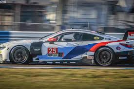 Es una de las competiciones de su tipo más importantes de américa, junto con las 24 horas de daytona y las mil. Premiere Pole Pour La Bmw M8 En Gt Aux 12 Heures De Sebring 24h Lemans Com