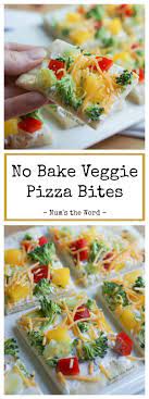 These No Bake Veggie Pizza Bites Make For The Perfect Party Appetizer Snack Or Lunch On A Hot Summer Day Quic Baked Veggie Pizza Pizza Bites Baked Appetizers
