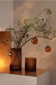 Grand Vase En Verre Marron Home All H M Fr Christmas Vases Christmas Home H M Christmas