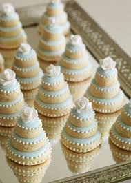 Your Guests Will Go Crazy For These Mini Wedding Favors Wilkie Blog Mini Wedding Cakes Wedding Cookies Wedding Desserts