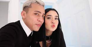 Rod🥴 (@elrodcontreras) en tiktok | 2b me gusta. Domelipa Boyfriend Who Does The Mexican Tiktok Star Date Details