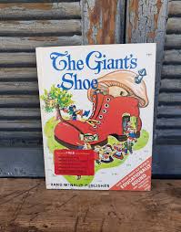Vintage the Giant's Shoe Childrens Book Rand Mcnally 1967 Tide Promo
