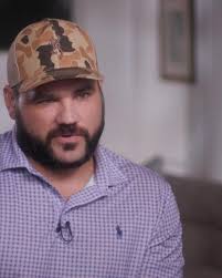 Former NFL running back Peyton Hillis recounts 'scariest point' of saving  his son and niece from rip current