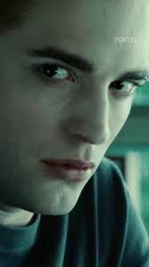 Robert sah zu erwachsen aus, um Edward zu spielen. : r/twilight