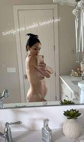 Nikki Bella Shows Off Bare Baby Belly at 21 Weeks in Nude Selfie