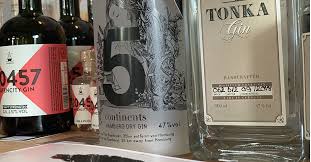 Gin Tasting Bei Schnaps Kein Honig Nordheide In 2020 Gin Schnaps Getranke