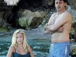 The conte i cabinet was the 65th cabinet of the italian republic. Giuseppe Conte In Vacanza Al Mare Con La Fidanzata Olivia Paladino Foto
