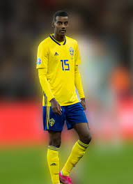 Bei real sociedad trifft der schwede mittlerweile nach belieben und hat einen klubrekord eingestellt. Alexander Isak Wikipedia