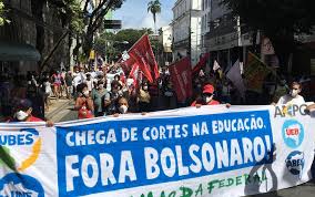 Praça charles miller (pacaembú) rio: N68 Thjyqqo5om