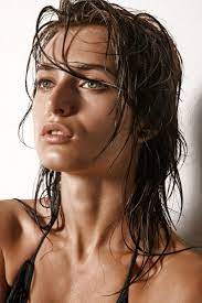 Portrait Of Hot Woman With Wet Hair Hair Beauty Hair Gym Hairstyles