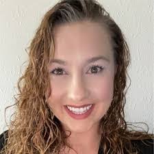 Kendra Glass's Instagram, Twitter & Facebook