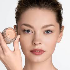 The pale red and earth tones allow for variation. Foundation Finder Chantecaille
