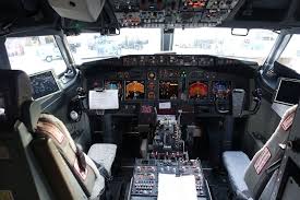 Boeing 737 800 Southwest Airlines Cockpit Pilot Interior Photos Southwest Airlines Boeing Boeing 737