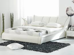 Matratzen und topper 180x200 günstig kaufen, anstatt von einer großen liegefläche zu träumen. Lederbett Weiss Lattenrost 180 X 200 Cm Nantes Beliani De