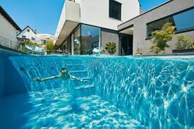 Poolsauger Etc So Reinigen Sie Ihren Pool Schwimmbad De Poolreinigung Aussenpool Schwimmbader