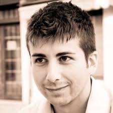 Aaron Quinto (@AaronQuinto)