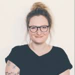 Julia Hubert, Autor bei DEINHANDY