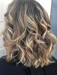 Curly hairstyles give an original and trendy look to women's personality. 40 Best Short Curly Hairstyles