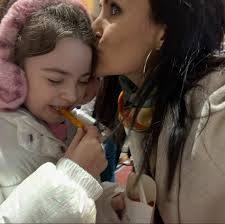 Sacha Lee (@sachaleemusic) • Instagram photos and videos