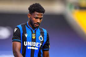 Emmanuel bonaventure dennis is a nigerian professional footballer who plays as a striker for premier league club watford. Striking Reason That S Why Emmanuel Dennis Is Not There Against Borussia
