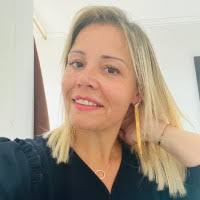 100+ profils pour “Gili”