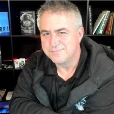 Houston Curtis (@Houston_Curtis)