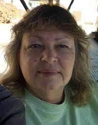 Kate Kinnear's Instagram, Twitter & Facebook