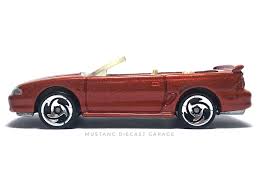 hot wheels 1996 mustang gt ม สแตง ล อ ส แดง