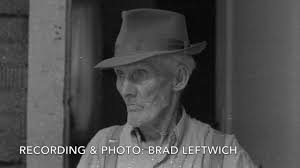 "Christmas Morning" by Lee Hammons, fiddle