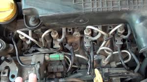 Petite vidéo pour aider les personnes comme moi qui se demandent ou se trouve le boitier temporisateur préchauffage bougie sur le kangoo ii 1,5l 86 ch. Changer Et Tester Ces Bougies De Prechauffage Facile Youtube