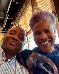 An unexpected visit at home, what a pleasant surprise. Old friend, good  vibe, good times 🙏🏾 #oldfriendship #fellowships #atlanta #sax