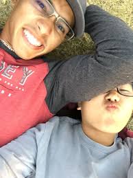 Claudia Lay and Rolando Robles's Wedding Website