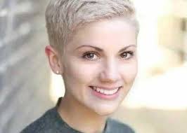 It simply takes the right haircut to have an. Kratke Vlasy Pixie Uces