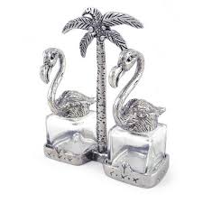 Pewter Bird Salt And Pepper Shakers Pewter Flamingo Salt Pepper Shakers Tropical Artistry For Your Table The Striking Flamingos Are Original Shakers Salt And Pepper Shaker Salt Pepper Shakers