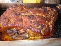 Cómo recalentar una pizza congelada precocinada. Pata De Cerdo Asada En Horno De Lena Al Estilo Eugenio Recetas Y Poemas