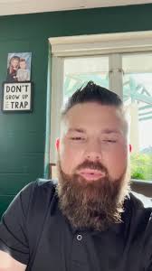 Justin Endicott's Instagram, Twitter & Facebook