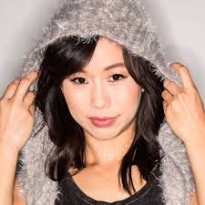 Annie Chang (@Itsanniechang)