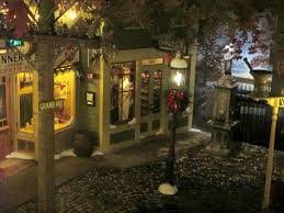 The Milwaukee Public Museum T I Remember Most Fondly From My 1960s Childhood Is The Streets Of Old Milwaukee A Recreati Milwaukee City City Pictures Milwaukee