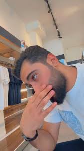 𝐇𝐔𝐒𝐒𝐄𝐈𝐍 𝐅𝐀𝐃𝐄𝐋