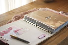 Wedding Binder Every Bride Should Have One Of These Someone Showed This To Me And Now I Diy Wedding Planner Diy Wedding Planner Binder Wedding Planner Binder