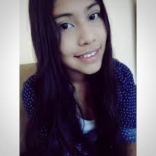 Mitzi Estrada (@Mitestrada)