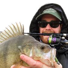 Aaron Holding (@aaronholding_fish) • Instagram photos and videos