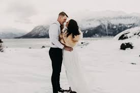 Megan Freeman Photography Alaska Wedding Photographer Anchorage Alasksa Winter Weddin Wedd Alaska Wedding Photographer Hawaii Photographer Alaska Wedding