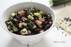 Maybe you would like to learn more about one of these? Riso Venere Con Salmone E Zucchine Oggi Si Cucina