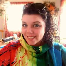 Caitlin Sailor's Instagram, Twitter & Facebook