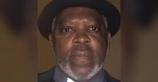 Donald Lomas's Instagram, Twitter & Facebook