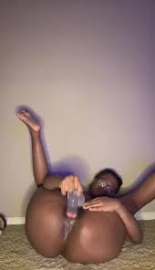 Free Solo Teen Squirting All Over The Carpet Porn Video - Ebony 8